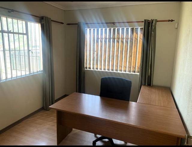 4 BEDROOM HOUSE FOR SALE IN ELSPARK